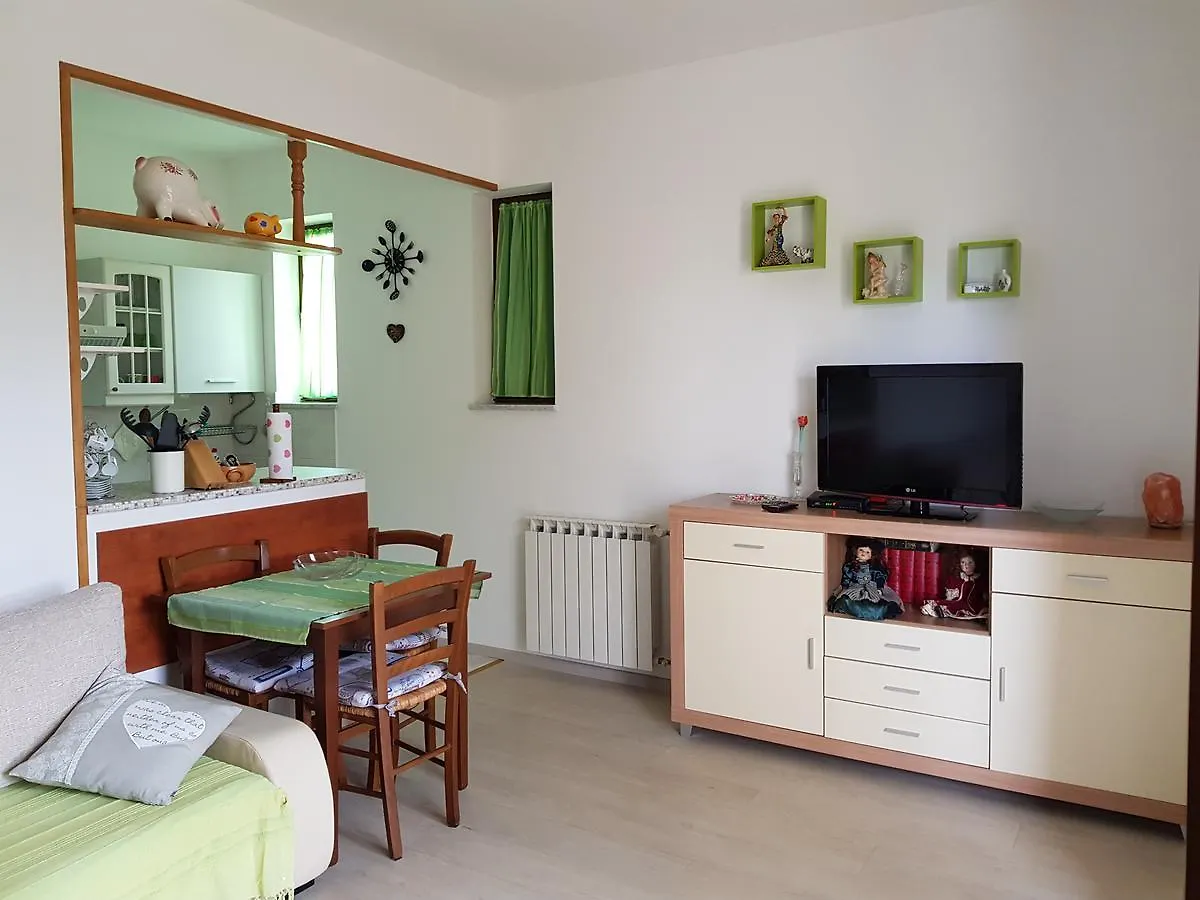 Apartments Milica Umag 0*,  Croatia